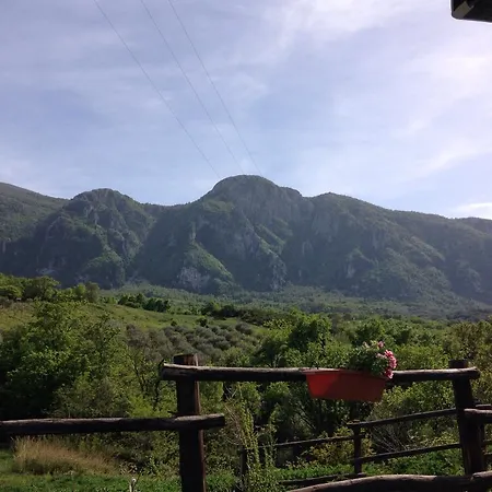 Bed & Breakfast La Timpa Del Cucco 4*