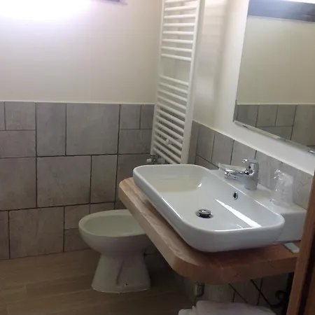 La Timpa Del Cucco Bed & Breakfast 4*